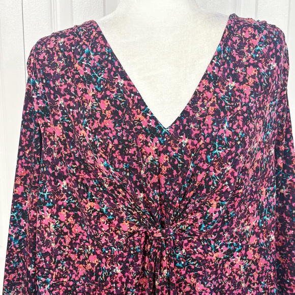 Daisy Fuentes Pink Multicolor Print Stretch Twist Front 3/4 Sleeve Top 2X - Picture 2 of 16